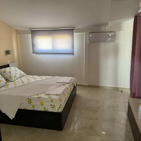 Instyle Закинтос